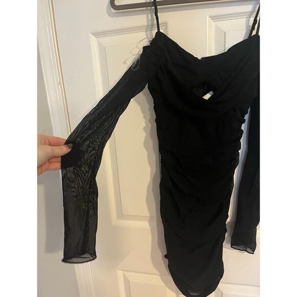 NWT Windsor Iconic Vibe Cold-Shoulder Mesh Mini Dress - Medium - Picture 6 of 7